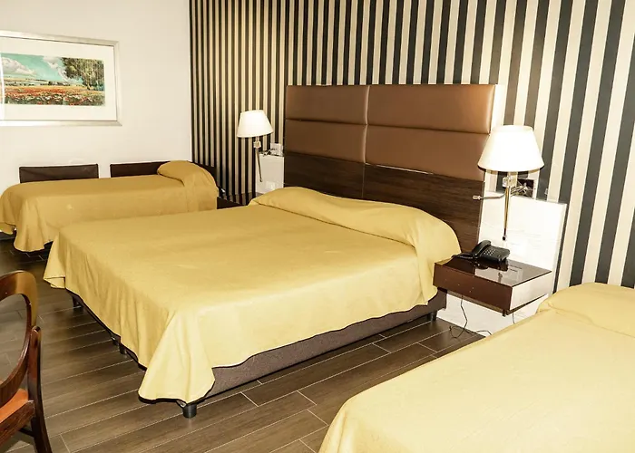 S Hotel