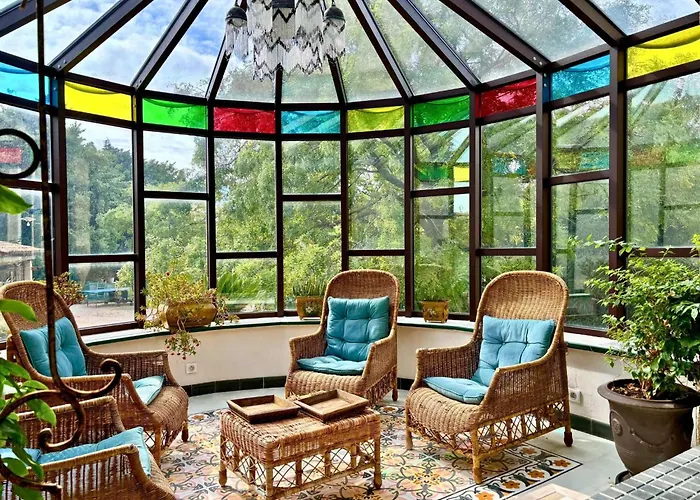 Bed and Breakfast Justin De Provence Orange 