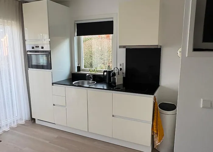 B&B Witvliet, Kamers En Studio Met Heerlijk Ontbijt ! Zoutelande