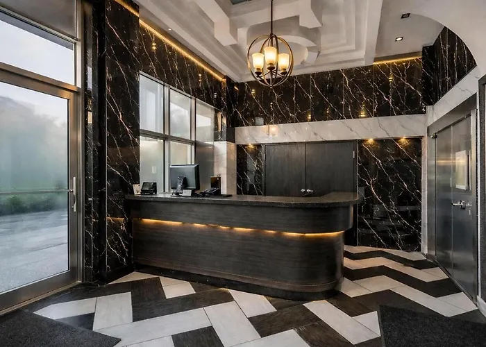 Umbrella Hotel Brooklyn - Newly Renovated