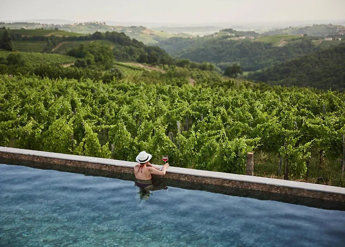 Peterc Vineyard Estate Bed & Breakfast Kojsko