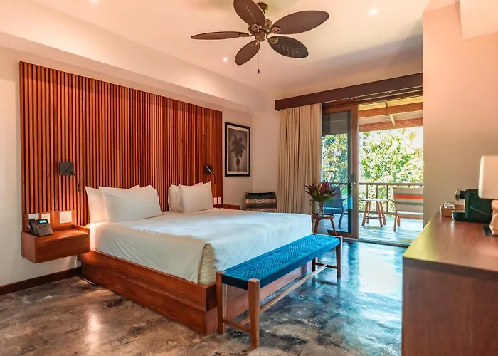 La Coralina Island House