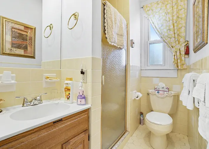The Manheim Manor Bed & Breakfast