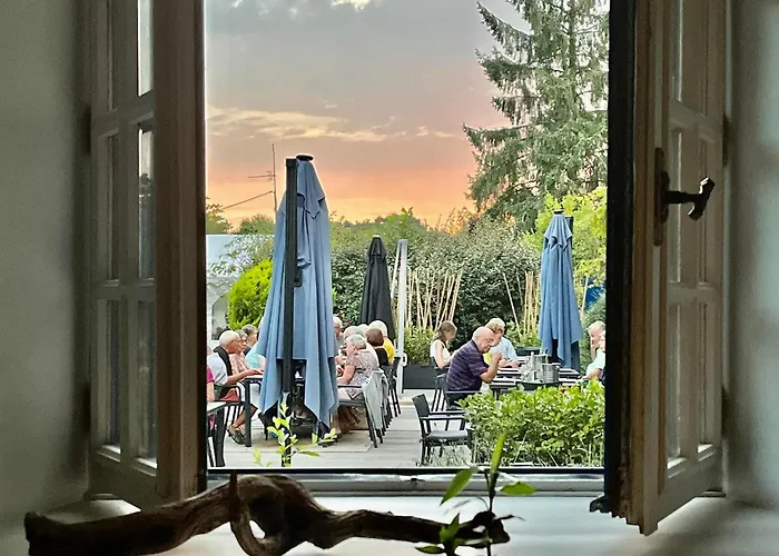 Logis Hôtel Le Manoir Des Portes