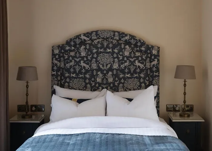 Atholl Arms Hotel