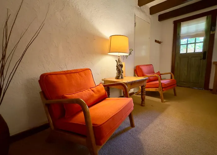 Old Taos Guesthouse B&B