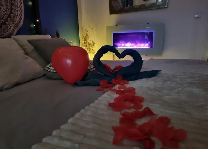 L'Orée Des Pins - Gite Et Spa De 30 M2- Home Cinéma Et Massage En Sup