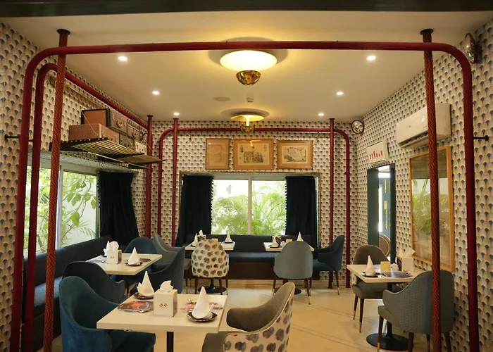 Ambiance Boutique Art Hotel Karachi
