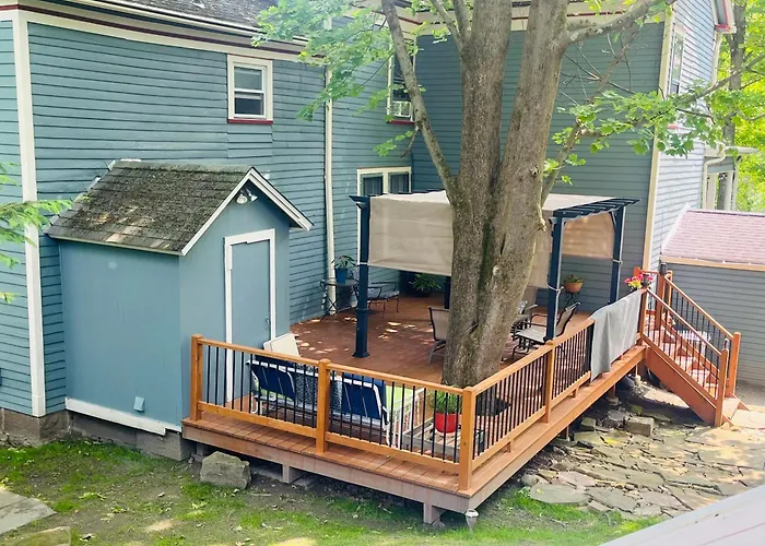 Highland Bed & Breakfast