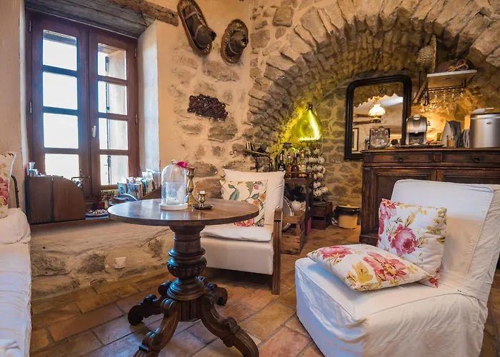 Chambre et Gite Le Roc sur l'Orbieu Saint-Pierre-des-Champs