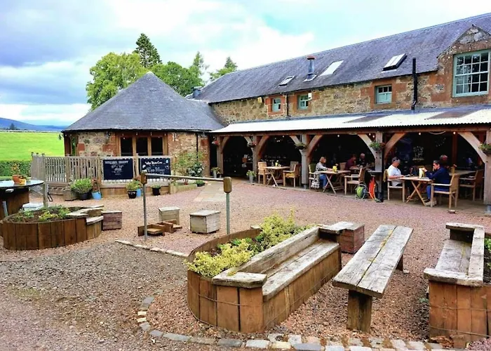 Lodge At Lochside