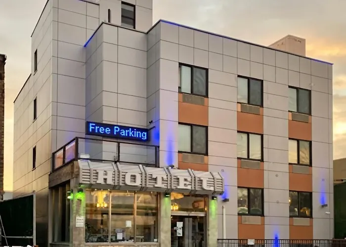 Umbrella Hotel Brooklyn - Newly Renovated