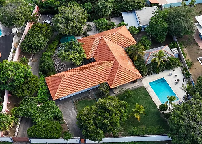 Abaai Resort
