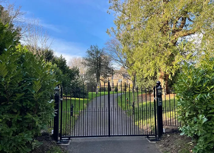 The Rectory Lacock - Boutique Bed And Breakfast
