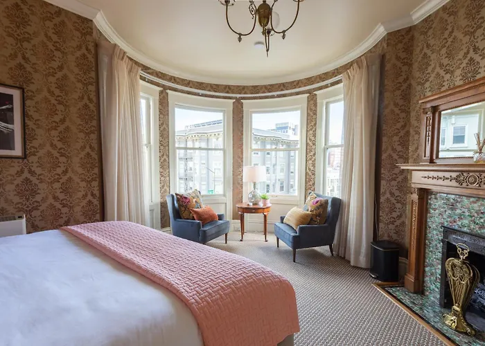 Nob Hill Inn