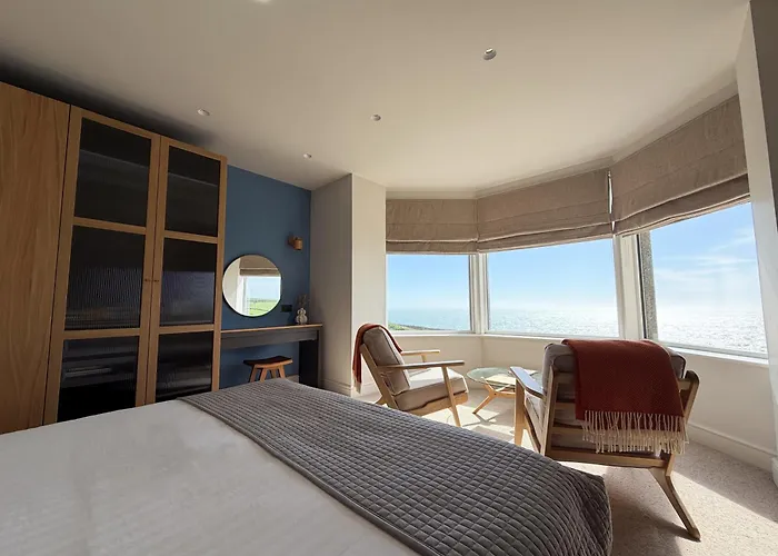 Housel Bay Hotel