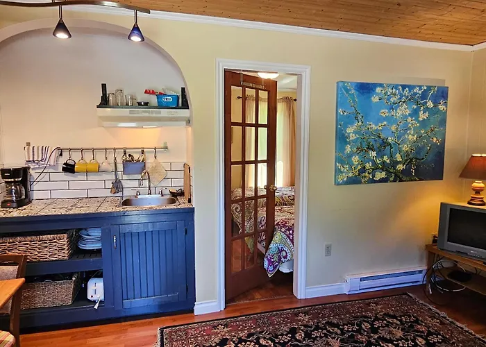 Woodside Inn