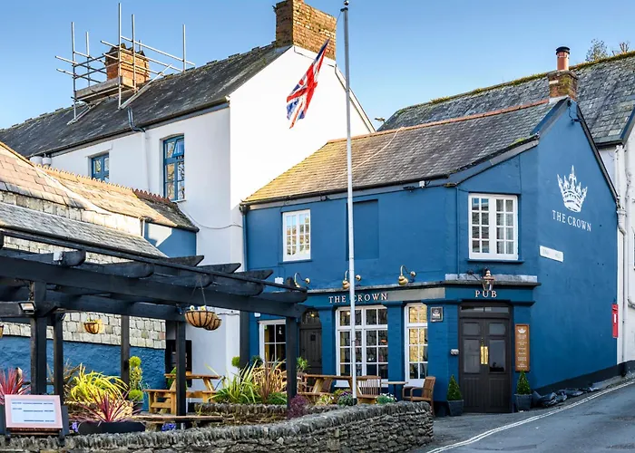 The Crown Hotel