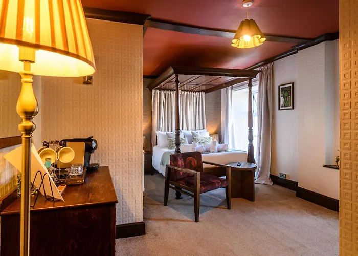 The Crown Hotel