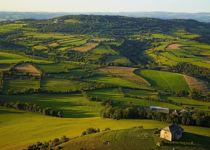 Residence Fleurs D'Aubrac