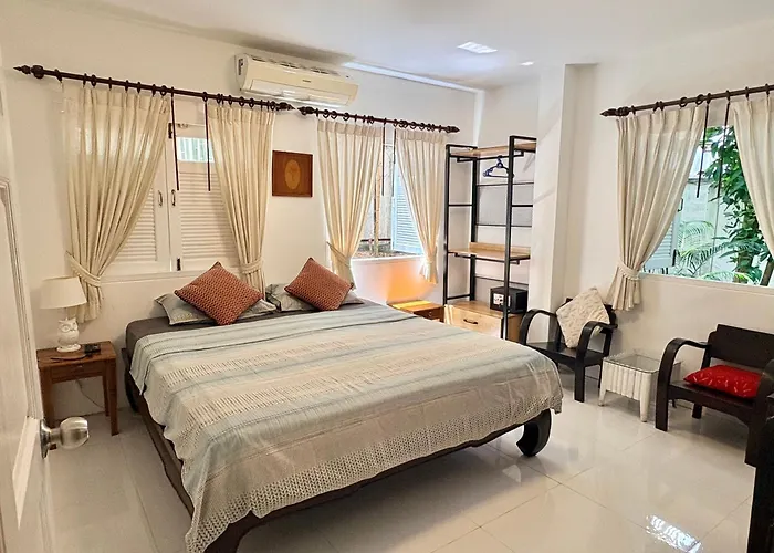 Banyan House Samui Bed And Breakfast (Adults Only)