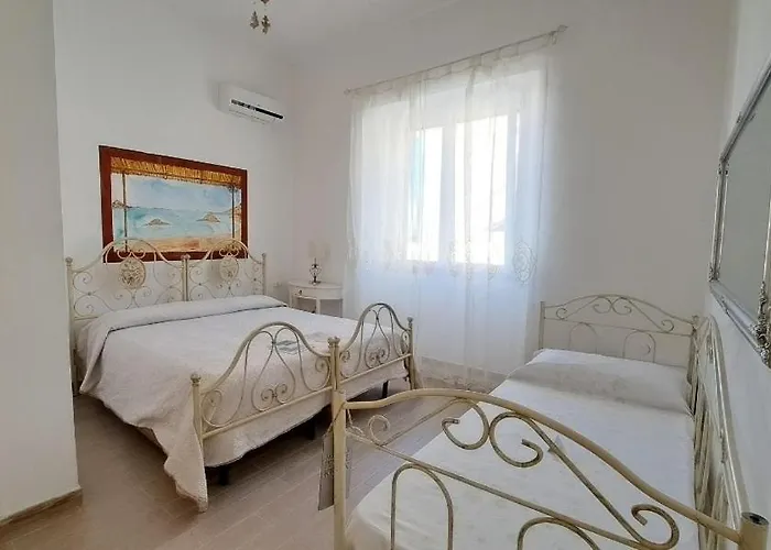 Bed and Breakfast La Porta Sulla Costa San Pantaleo