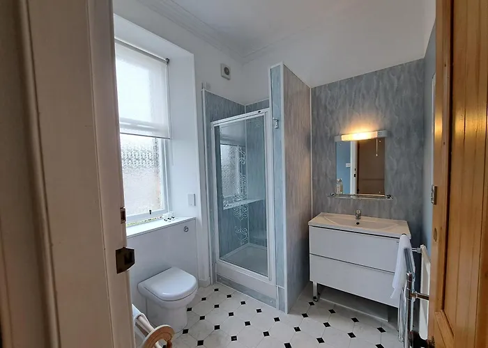 Arden House - Rooms With Continental Breakfast