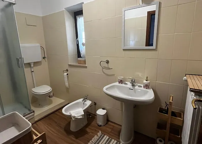Bed and Breakfast I Quattro Grappoli Neive