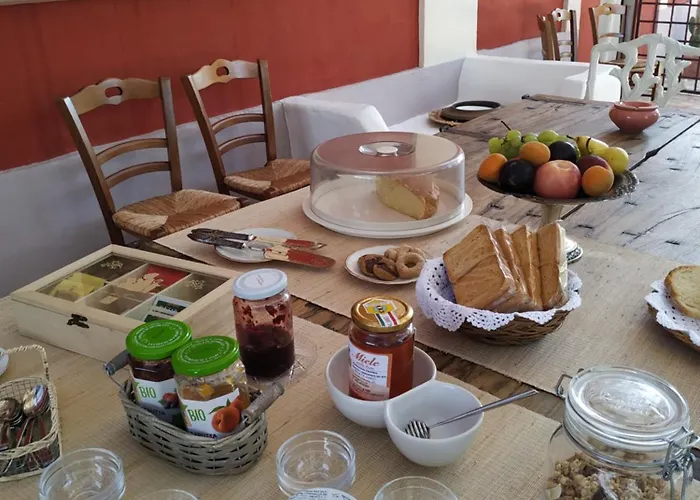 Casina Rossa Di Pietrafitta Bed & Breakfast Casarano