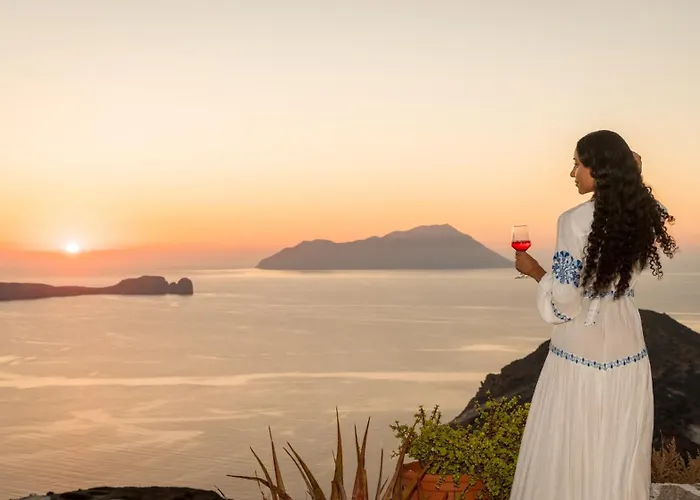 Castrum Traditional Sunset Suites Plaka 