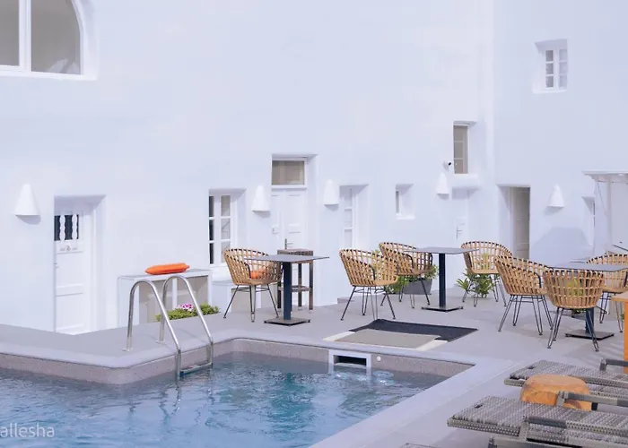 Nomikos Villas