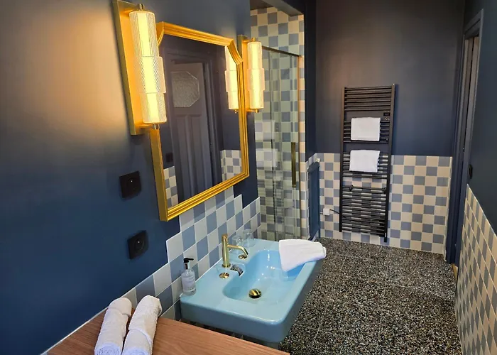 Le Castel Guesthouse Bayeux