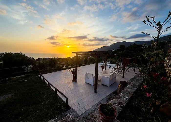 Bed and Breakfast Tramonti d'Oro Caprioli