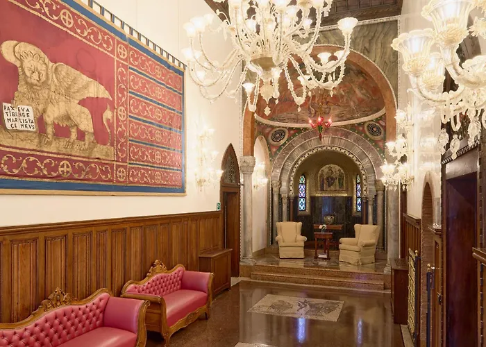 Hotel Palazzo Stern
