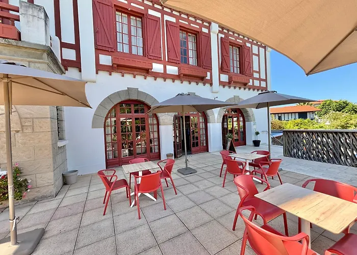 Hôtel&Résidence Vacances Bleues Orhoïtza