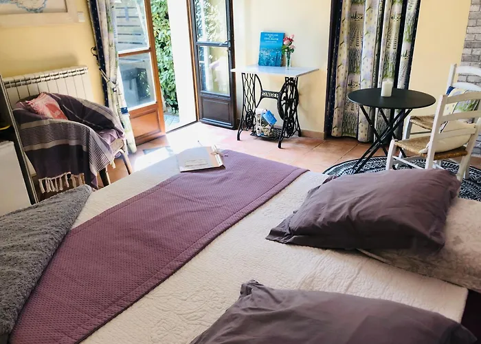L'Oustaou B&B Piscine & Spa Besse-sur-Issole
