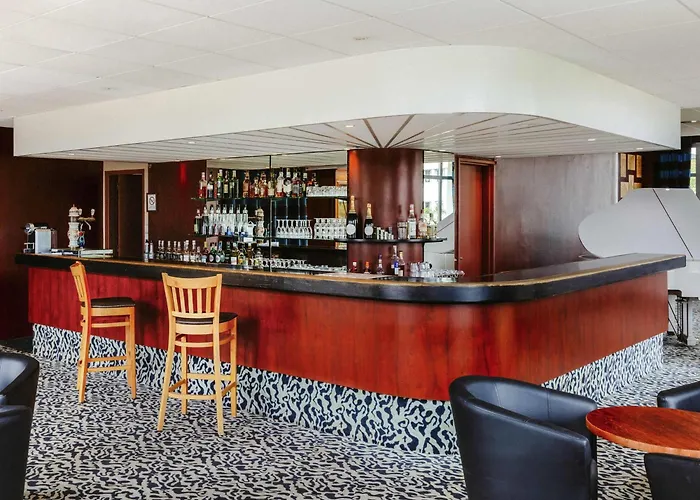 Mercure Nevers Pont De Loire