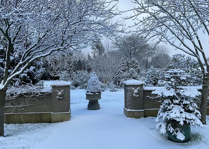 Crowfield Country House