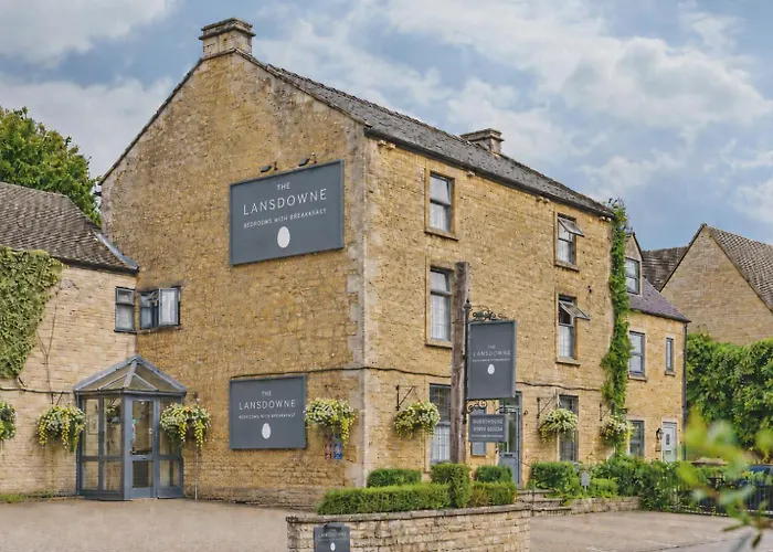 The Lansdowne Boutique Rooms With Breakfast - Adults Only