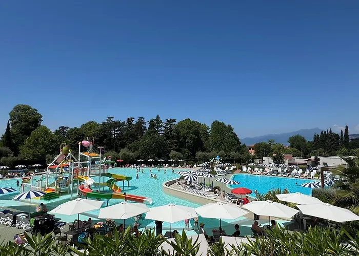 Sisan Family Resort