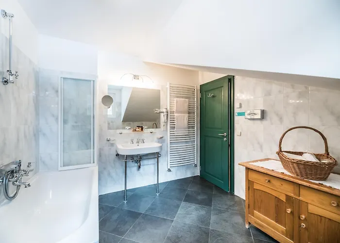 Hotel Dolomitenhof&Chalet Alte Post