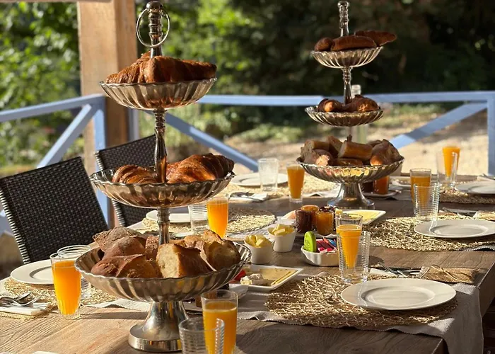 La Maison Du Chevalier - Chambres Et Tables D'Hotes (Adults Only) Marat