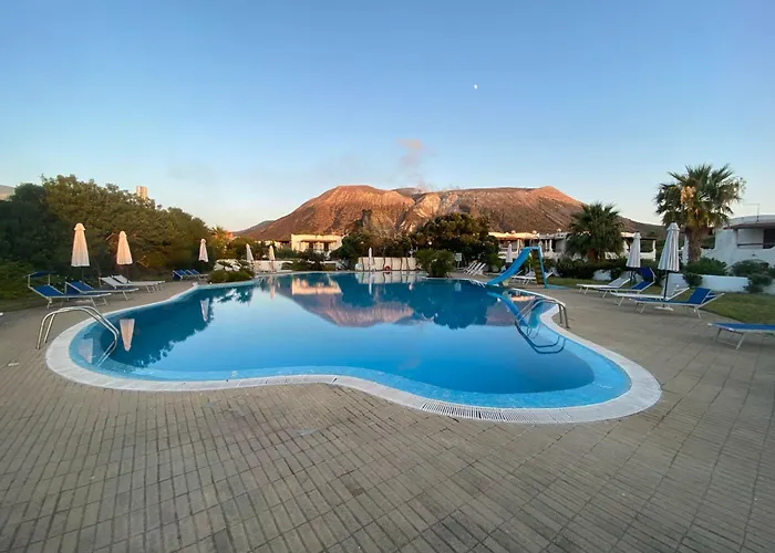 Il Caimano B&B, con piscina dal 18 Luglio al 30 Agosto Vulcano 