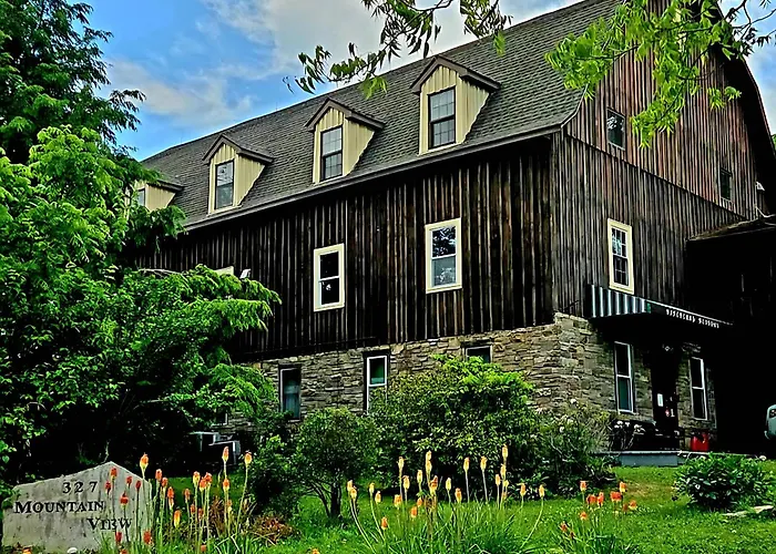 Baneberry Meadows B&B