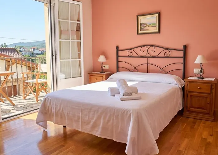Casa Raichu - Pilgrim Guesthouse