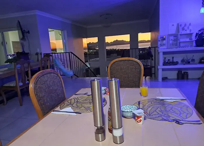 Stone Crown Manor B&B Mossel Bay