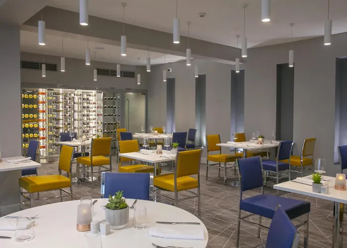 Best Western Premier Heronston Hotel & Spa