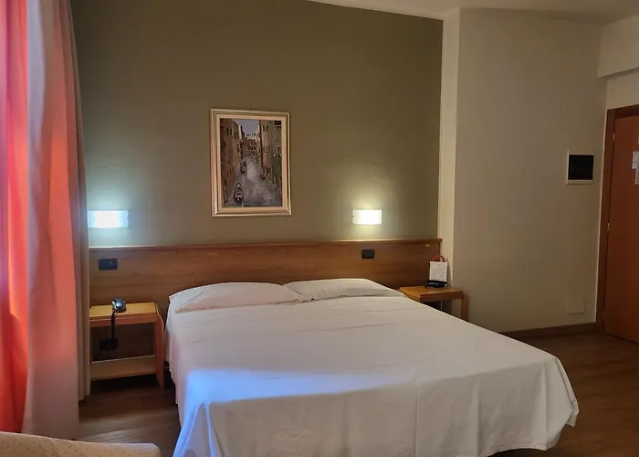 Hotel Lux