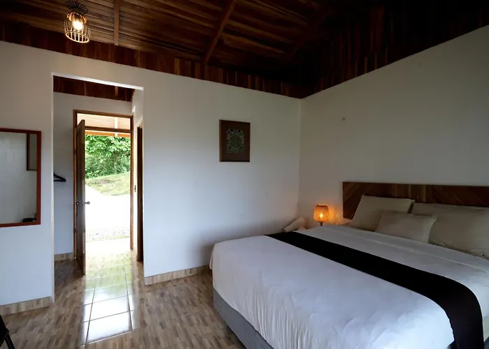 Essence Arenal Spa & Yoga