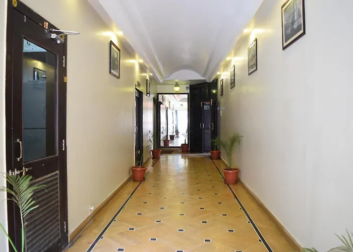 Capital O Moti Mahal